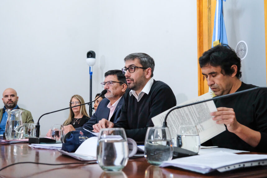 Gremios docentes participaron del debate por la Reforma Previsional